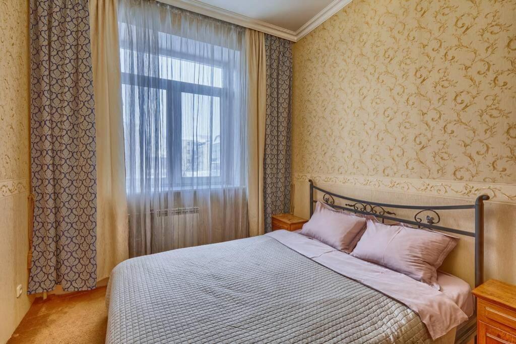 Apartment Near Bessarabsky Square Kiev Exterior foto